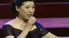 关牧村 - 吐鲁番的葡萄熟了