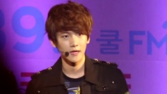 EXO,EXO-K - 檀国大学 主-伯贤 饭拍版 12/09/12