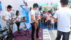 模仿翻唱 - 伤心的人别听慢歌