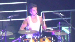 Justin Bieber - Beauty And A Beat
