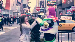HI-FIVE