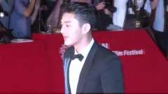 李玹雨,李秀赫,韩国群星,T.O.P(Bigbang) - SSTV 釜山国际电影节开幕式 新闻报道