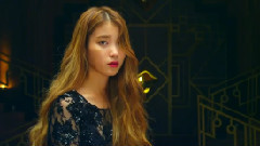 IU - 粉红色高跟鞋