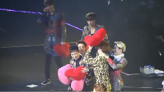 EXO - 歌曲串烧 & XOXO