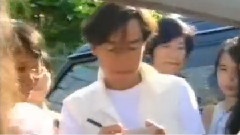 谭咏麟 - 笑看人生
