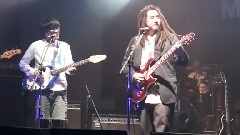 Matzka,卢广仲 - 一百种生活 089新歌首唱巡演最终场 饭拍版 13/01/11