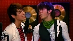 Jonas Brothers - We Got The Party