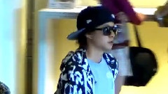 f(x),Amber(f(x)) - Leaving Dusit Thani Hotel To SCG Stadium