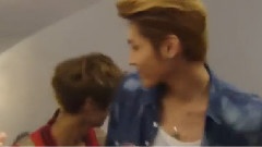 EXO-M - 台湾桃园机场送机