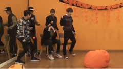 Teen Top - 练习室 Halloween Ver.