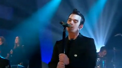 Robbie Williams - Tripping
