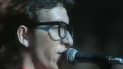Elvis Costello - Radio, Radio