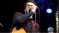 Elvis Costello - Everyday I Write The Book
