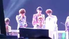 EXO-K,EXO-M,EXO - Hawak Kamay