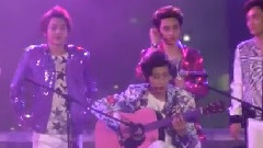 EXO-K,EXO-M,EXO - Hawak Kama