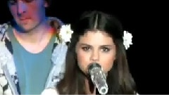 Selena Gomez - Cry Me A River