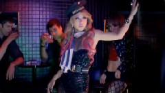 倖田来未 - V.I.P