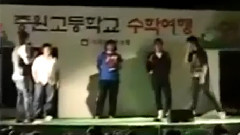 EXO,EXO-K - Baekhyun At A School Eevent