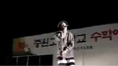 EXO,EXO-K - Baekhyun At A School Eevent