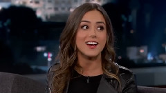 汪可盈 - Chloe Bennet