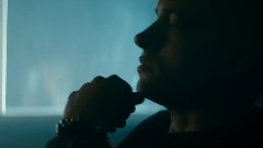 Rihanna,Eminem - The Monster 中英字幕