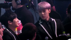 EXO - 台下