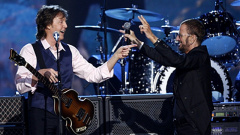 Paul McCartney,Ringo Starr - Hey Jude