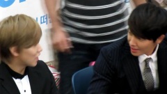 Super Junior - Experience Korea Fan Sign