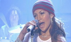 Jennifer Lopez - Love Don't Cost A Thing