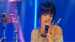 Rihanna - Umbrella Blue Peter
