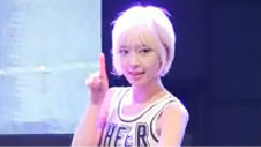 AOA - 短发