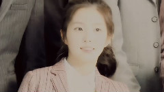 Red Velvet - Love Me Harder