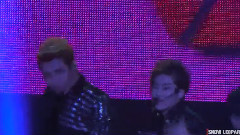 吴亦凡 - Mama