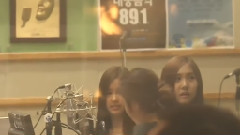 A Pink - Super Junior's Kiss The Radio
