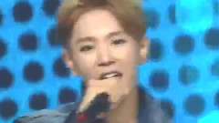 UNIQ - Falling In Love - SBS人气歌谣 现场版 14/10/19