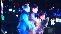 EXO - Machine大屏幕