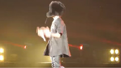 G-Dragon(BigBang),BigBang - Crayon