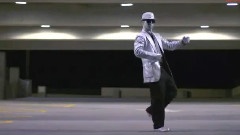 街舞视频 - Insane Dubstep Dancer