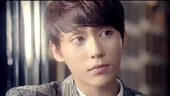 UNIQ - Falling In Love