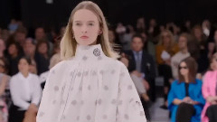 Fashion Show - Daria Strokous - Spring Summer 2015