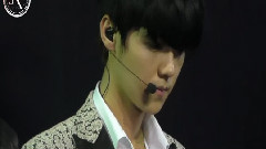 鹿晗 - Baby Don't Cry