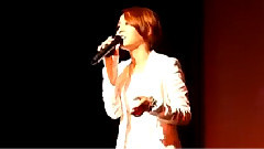 Younha - 不像话