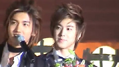东方神起 - 领奖 Part