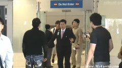 郑允浩,东方神起 - LA Airport