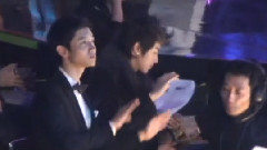 郑允浩,东方神起 - 看表演 5 & 颁奖