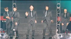 郑允浩,东方神起 - Wrong Number