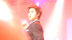 郑允浩,东方神起 - Wrong Number
