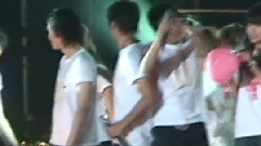 郑允浩,东方神起 - 蛋糕大战