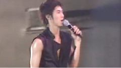 郑允浩,东方神起 - Crazy Love