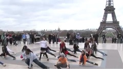 欧美群星,舞蹈视频 - Music Bank In Paris